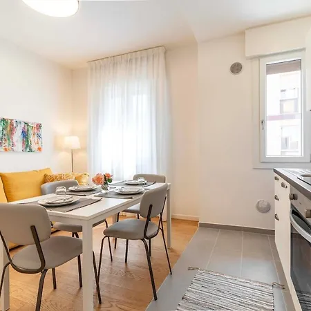 Venice 10 Min Modern 2br Free Parking Apartament *