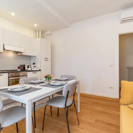 Venice 10 Min Modern 2br Free Parking