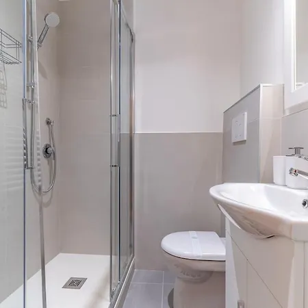 Venice 10 Min Modern 2br Free Parking *