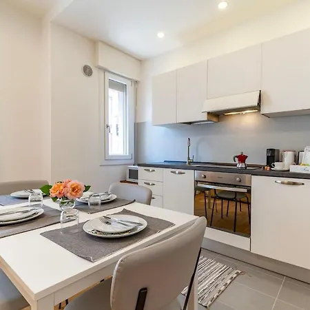 Διαμέρισμα Venice 10 Min Modern 2br Free Parking *